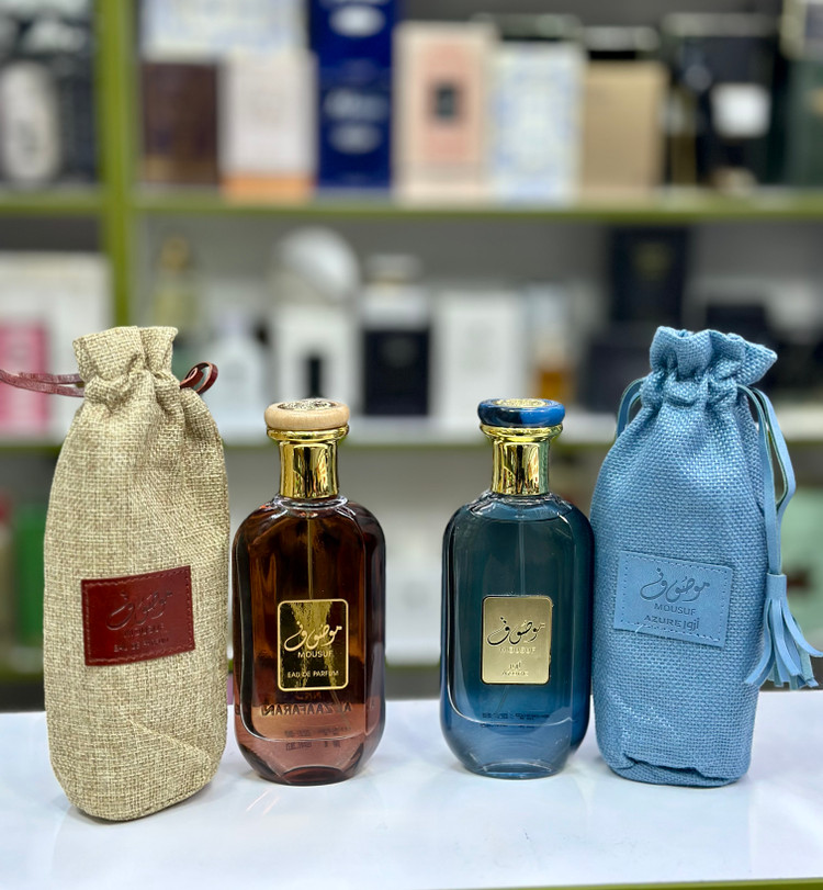 عطر موصوف قهوه ای و آبی ۱۰۰میل