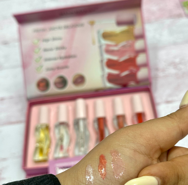 پک 6عددی برق لب میس رویال همراه با ماسک لب Miss Royal